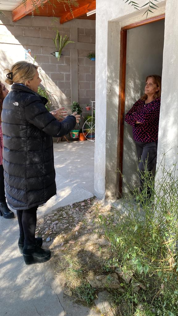 NEME Y PÉREZ CARLETTI JUNTOS RECORREN LOS BARRIOS DEL SUR DE LA CAPITAL