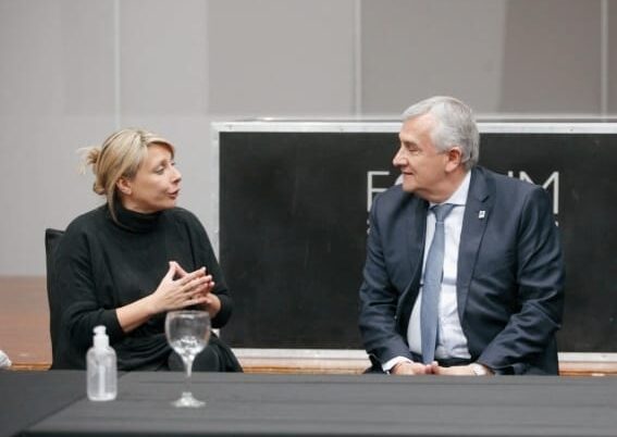 Gerardo Morales y Natalia Neme en reunión de la UCR en Santiago￼