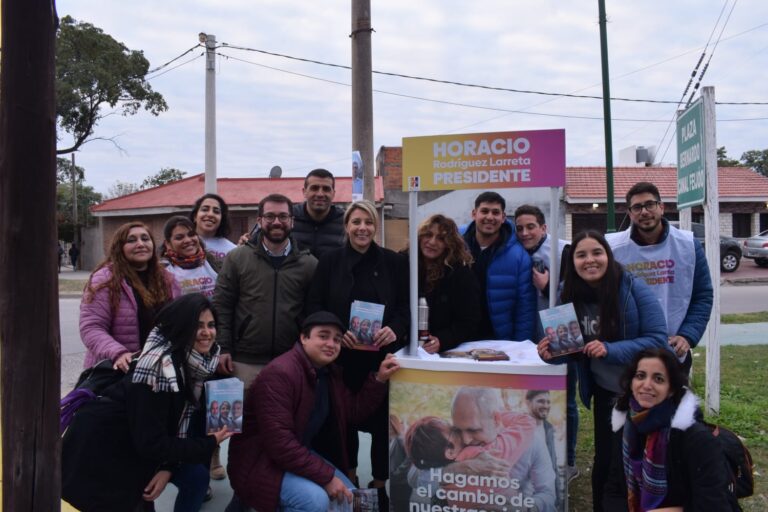 Natalia Neme recorrió los Barrios 8 de abril e Inmigrantes