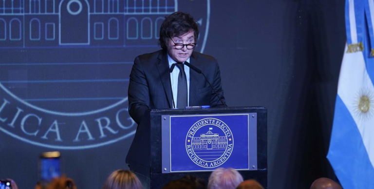 “Que se hagan cargo de su responsabilidad hasta el final de su mandato”, Javier Milei le envió un mensaje al Gobierno