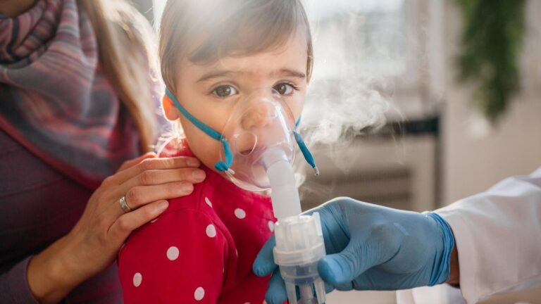 Aumentan los casos de neumonía y bronquiolitis en niños y refuerzan las recomendaciones de prevención