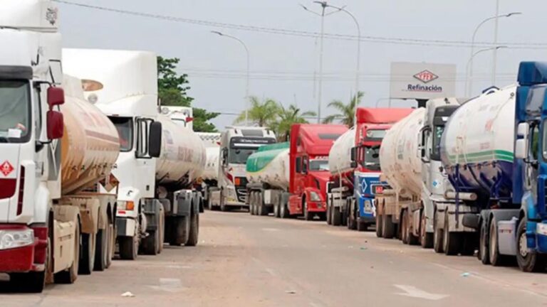 Bolivia enfrenta una nueva crisis por la falta de combustible