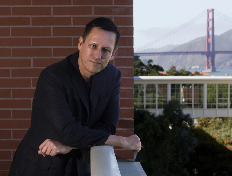 PETER THIEL INVIRTIÓ 76 MILLONES DE DÓLARES EN VISTA ENERGY Y APOSTÓ POR VACA MUERTA