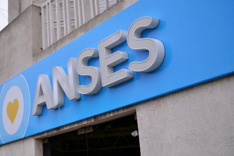 ANSES CONFIRMÓ UN NUEVO AUMENTO PARA LA AUH Y LAS ASIGNACIONES FAMILIARES