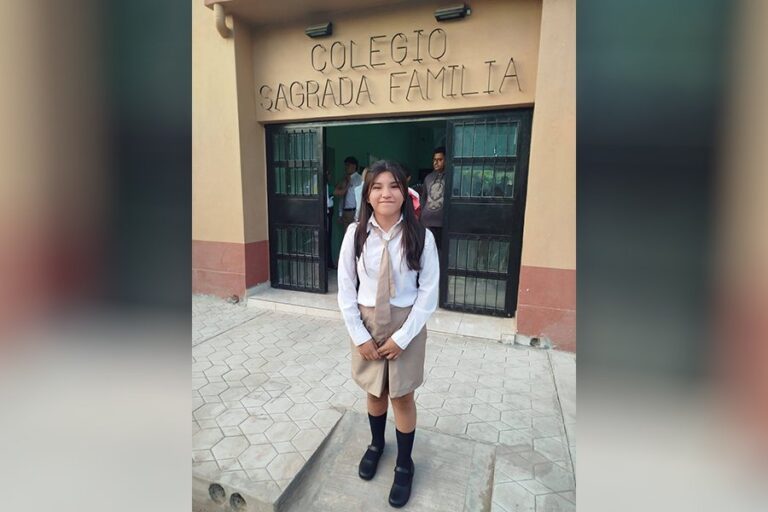 ALUMNA DE AÑATUYA FUE DISTINGUIDA A NIVEL NACIONAL COMO EMBAJADORA DE LA LECTURA